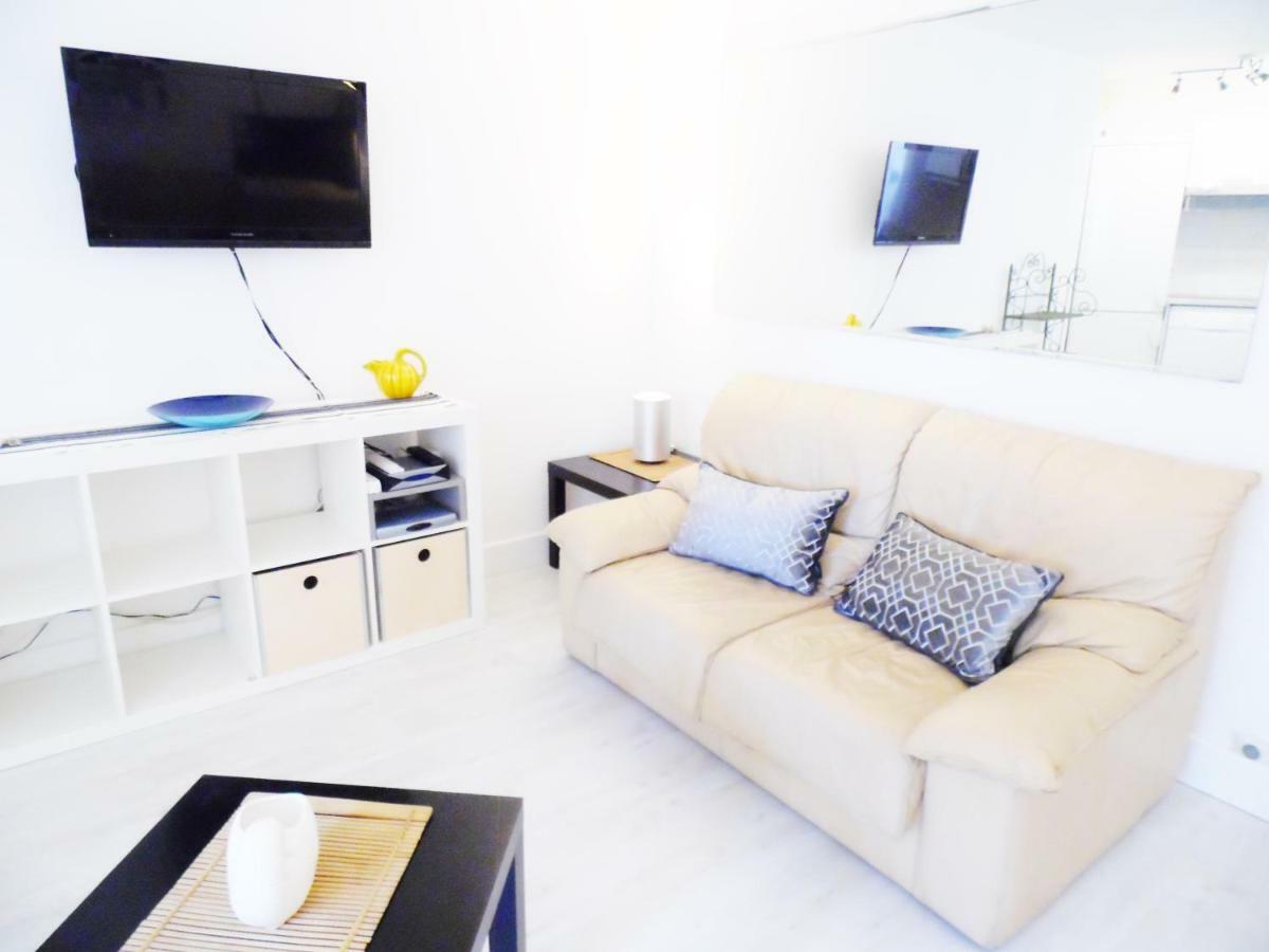 CANNES plage 2mn/45m2/vue mer/inernet/clim/parking privé Eksteriør billede